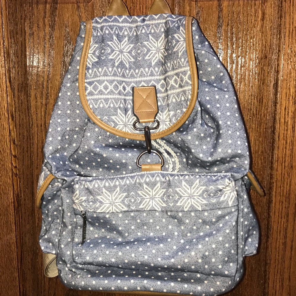 BLUE AND WHITE BACK PACK